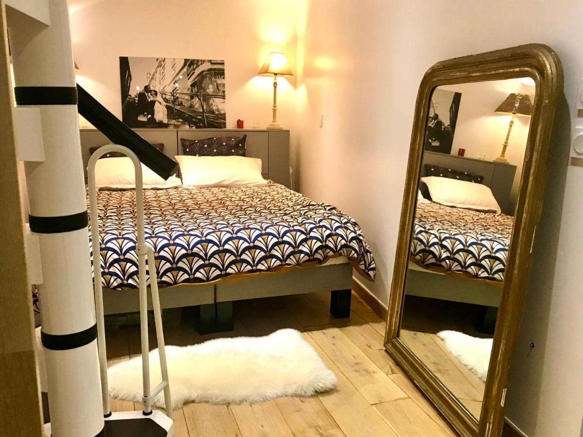 Appartement Adorable Souplex Batignolles Parijs